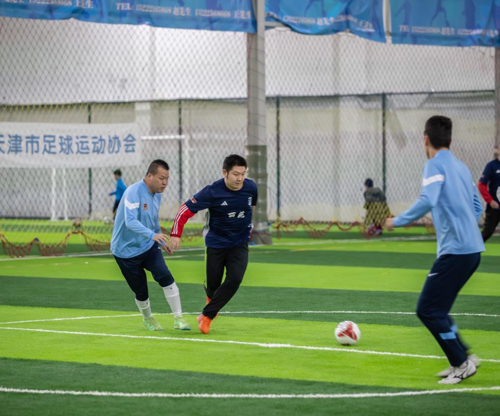 各大赛事足球 20231210ffd1abb211bf45209aa2715f2a8fd303_c12a817d1fb34258bef55dce440ab906.jpg