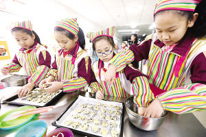 和平区万全小学加强课程体系建设