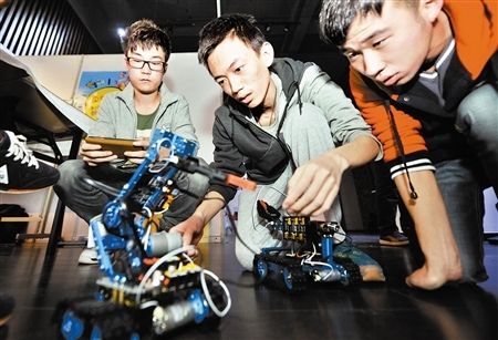创客大赛 学子竞技
