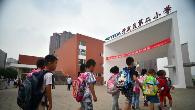 天津港爆炸事故附近学校正常开学