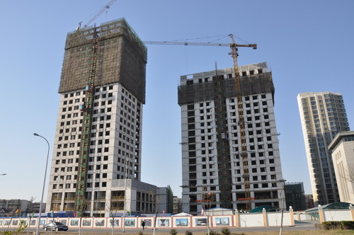 万新大厦建设实景图