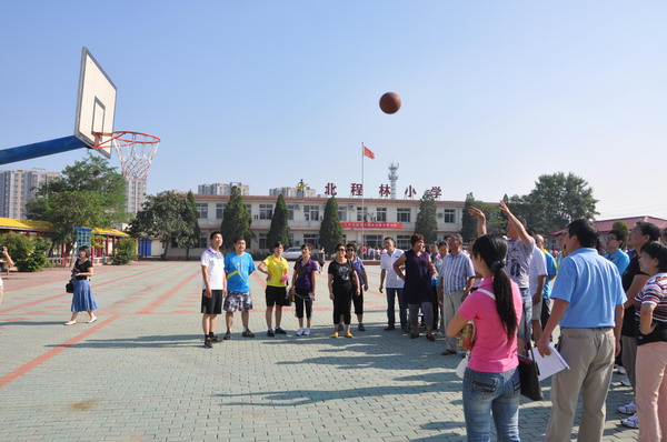 万新街趣味运动会