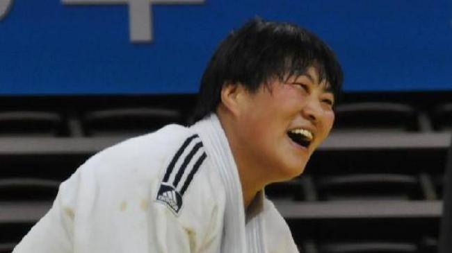 柔道全国锦标赛：王蕊获得女子７８公斤以上级冠军