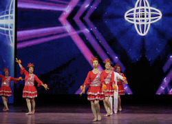 万兴街和谐舞蹈队