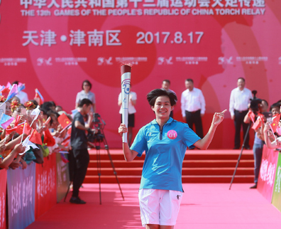 全运火炬传递津南站结束 海河故道映照城区新颜