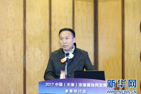 天津社科院现代企业研究所所长孙明华发言