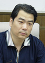 段春华同志简历