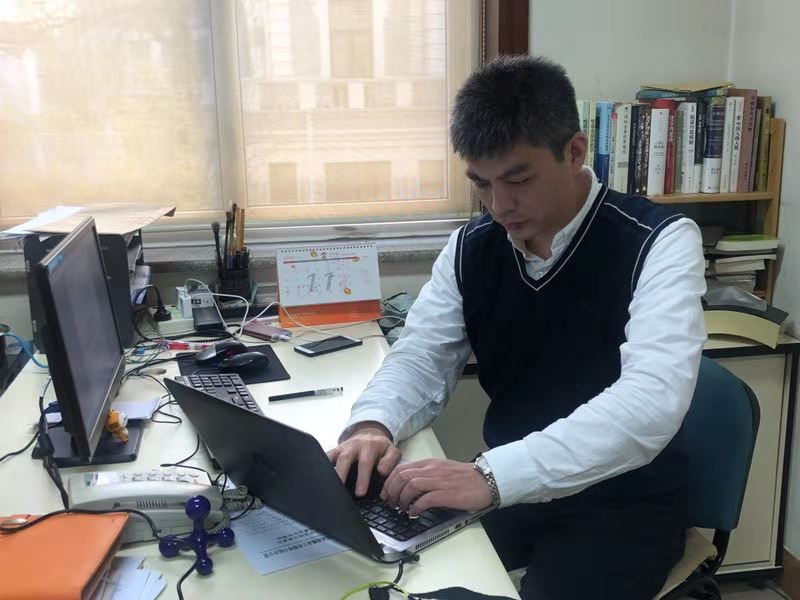 开展市场主体信用风险分类管理，通过公示信用分类实现对市场主体的社会监督与信用约束
