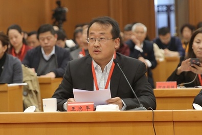 北京林业大学经济管理学院副教授、中国志愿服务联合会研究会副秘书长王忠平发言