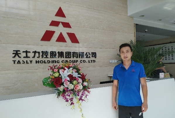 钱澎：爱岗敬业树理想，忠于职守谱华章