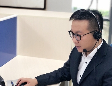 赵伟：坚持&ldquo;五心&rdquo;服务，至诚感动客户