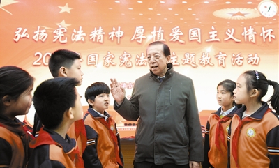 普及宪法 深入人心
