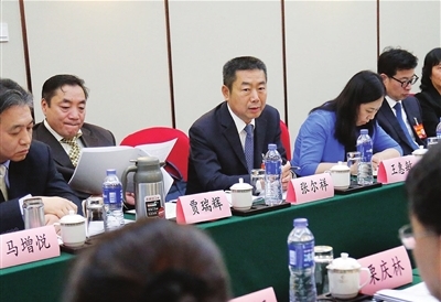 民建界委员就壮大制造业建言