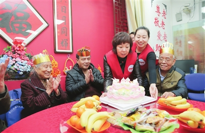 應對&ldquo;銀發潮&rdquo; 擁抱&ldquo;夕陽紅&rdquo;