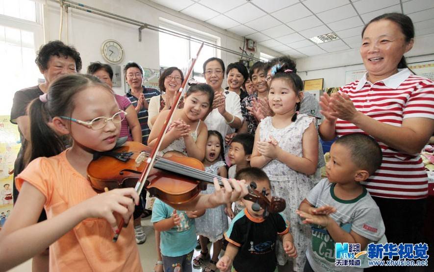 2012<em>张惠妹</em>世界巡回<em>演唱会天津</em>火爆登场_新华