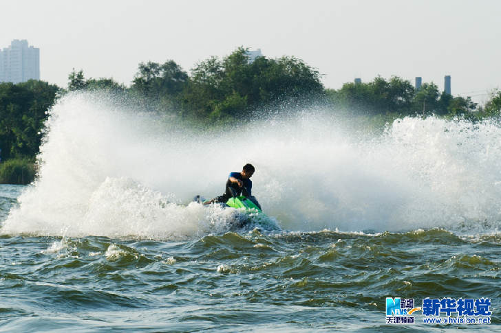 2012<em>张惠妹</em>世界巡回<em>演唱会天津</em>火爆登场_新华