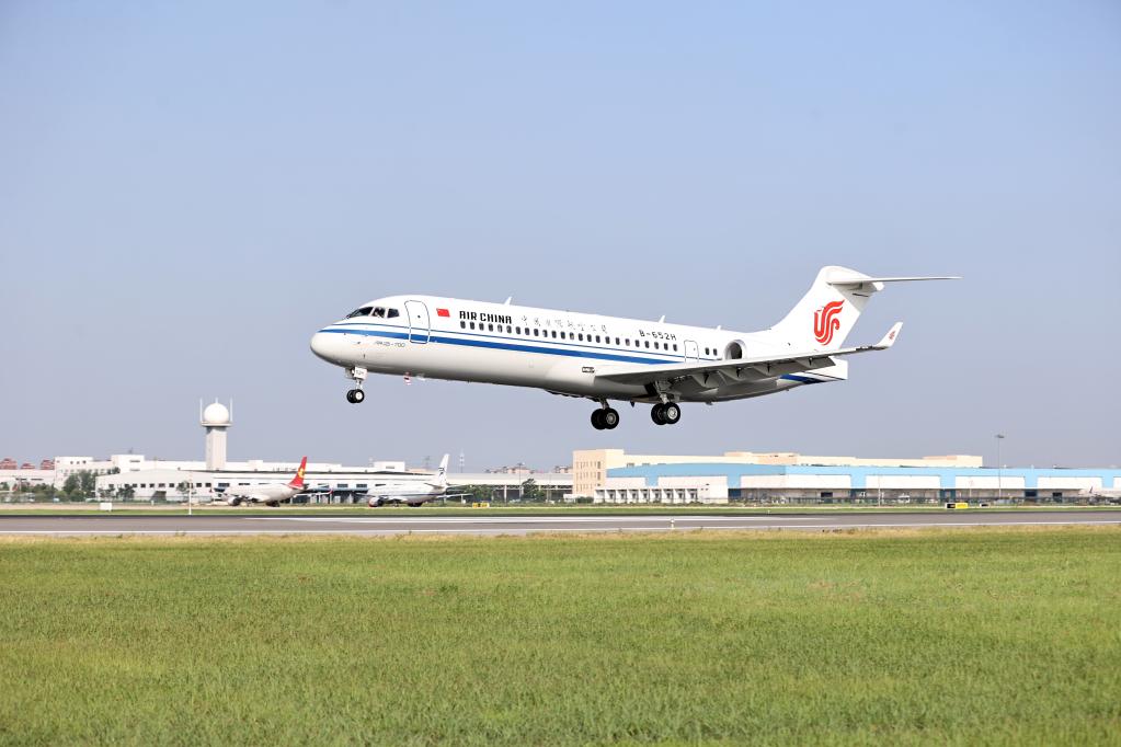第2000架的突破——天津盐碱荒滩崛起世界第二大飞机租赁中心