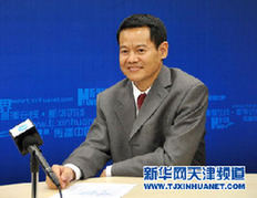 安迪大洋（北京）投资管理有限公司董事长安迪•樊做客新华网