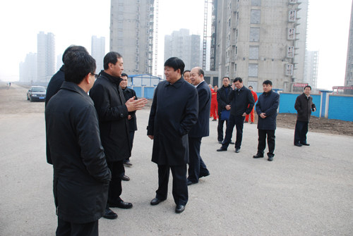 区委理论学习中心组读书会暨互比互看互学推动组成员深入街道视察工作