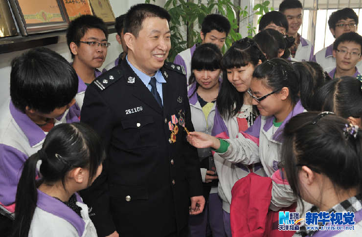 天津：迎接国际警察日 派出所举行开放日