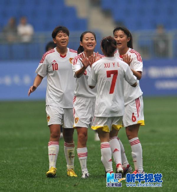 东亚运动会--足球:中国女足胜日本女足