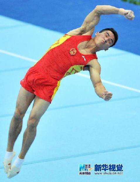 东亚运动会——体操：邓书弟获得男子自由体操冠军