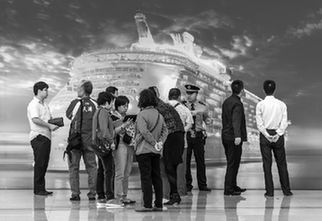 第四届天津港湾旅游文化节摄影大赛人文纪实类金奖作品《疏导》