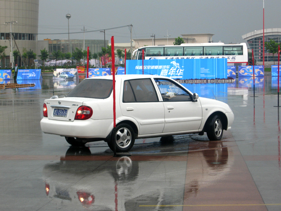 2006天津保税区空港国际汽车园夏季嘉年华